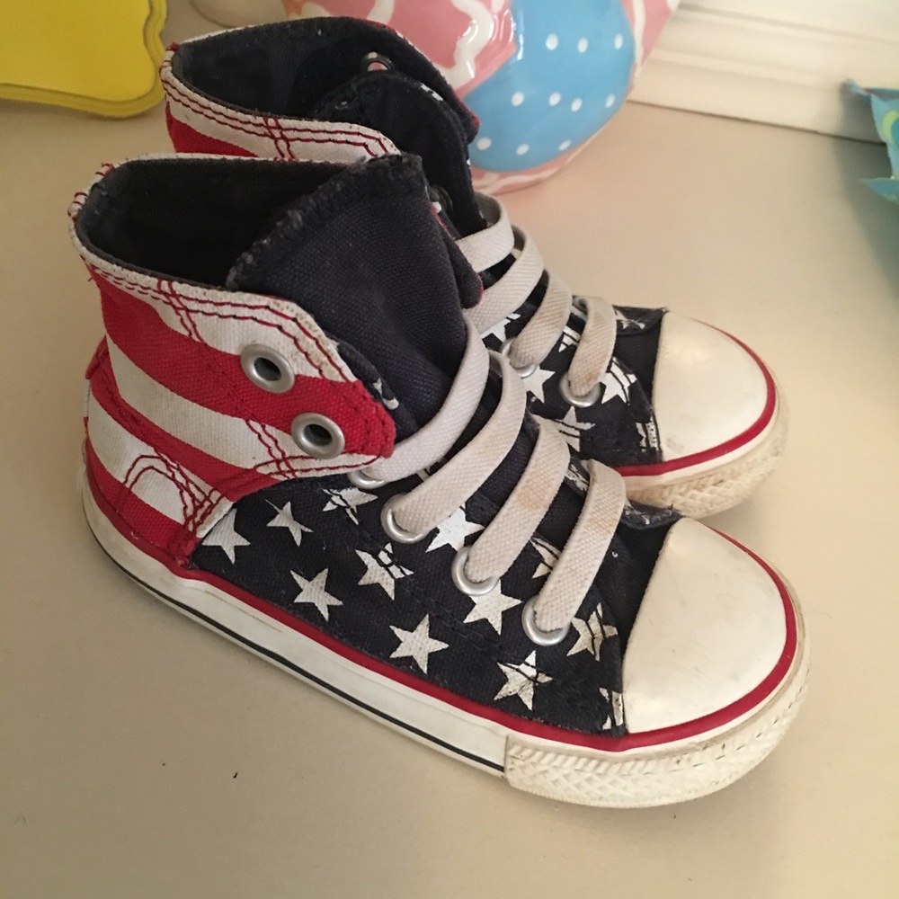 SOLD Stars and Stripes Converse